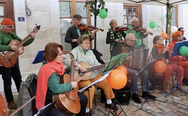 COUP DE "PUB" SUR LA St PATRICK