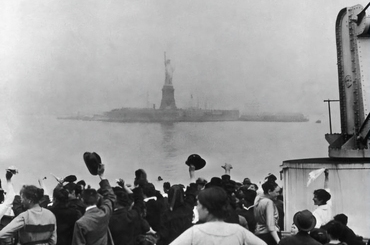 ELLIS ISLAND MEMOIRES