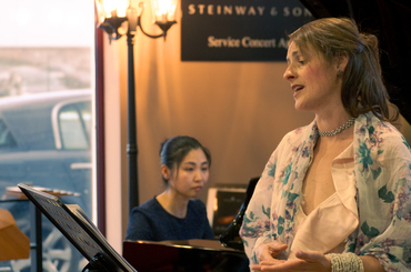 WOMAN IN SONG - La femme en chanson